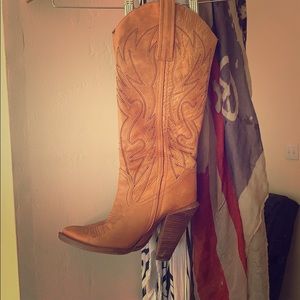 Jessica Simpson High Heeled Cowboy Boots
